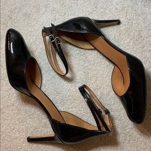 Marc by Marc Jacobs patent leather heels ankle